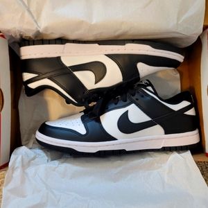 Nike Dunk Low Panda EUR sz 40